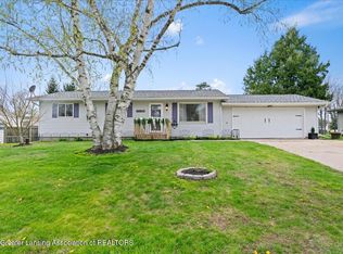 11305 Nixon Rd, Grand Ledge, MI 48837