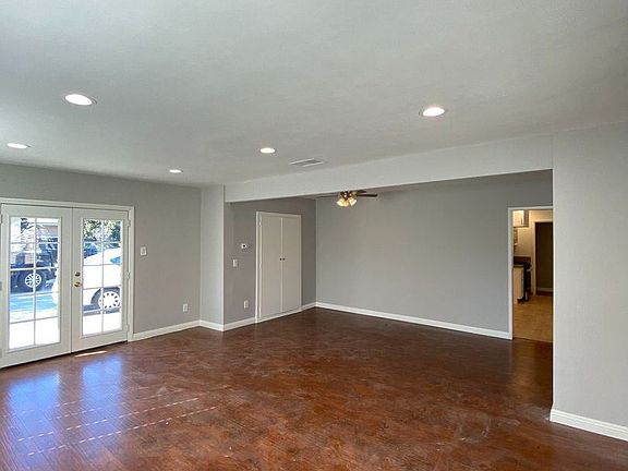 5th image of 6021 Loma Ave