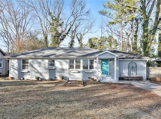 2840 Laguna Dr, Decatur, GA 30032