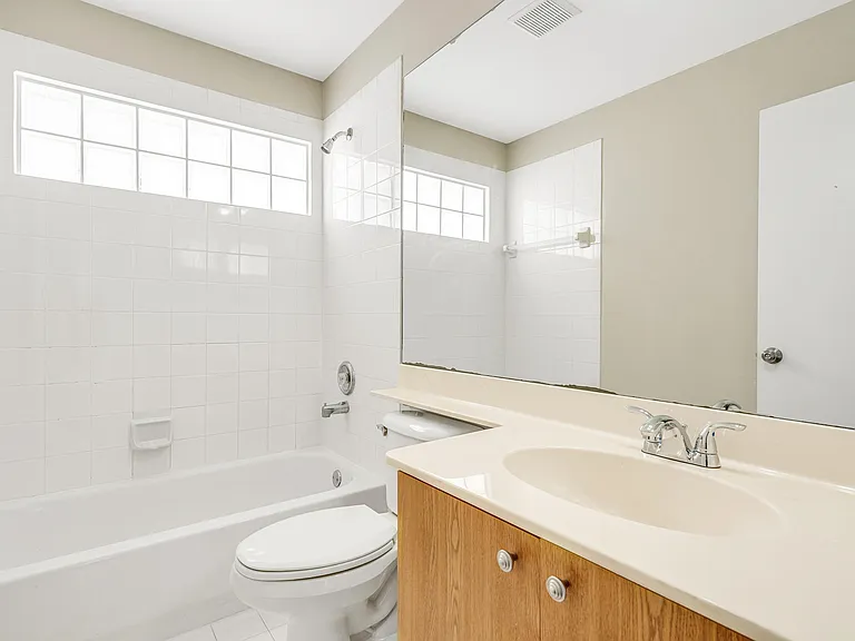 7787 Springfield Lake Dr — Photo 11