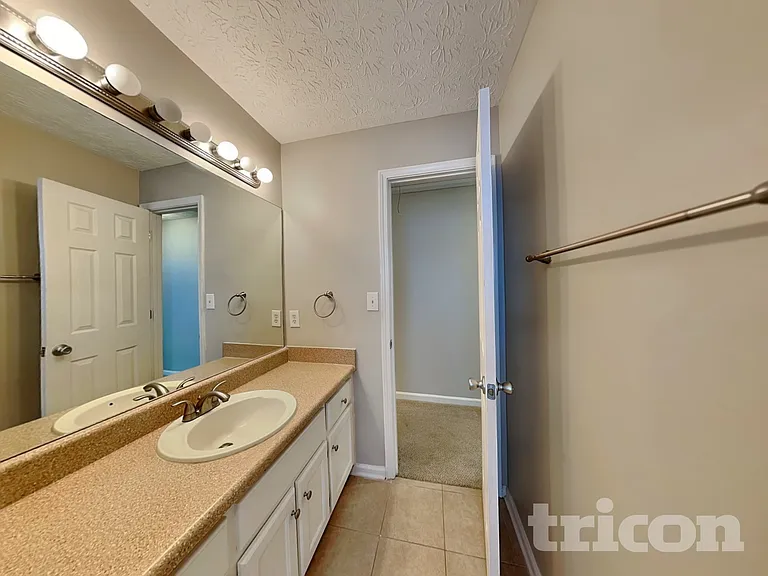 235 Red Maple Dr — Photo 20