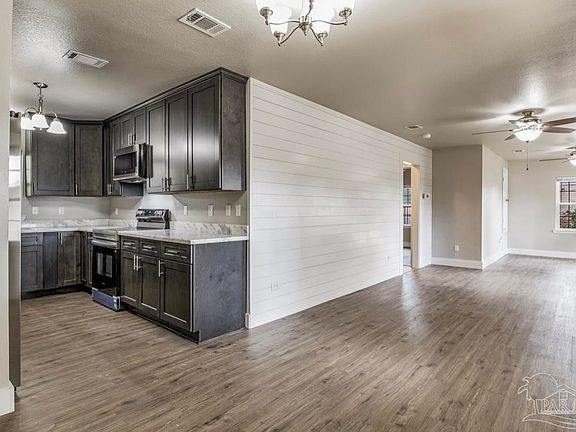 3rd image of 5337 Hutto Ln