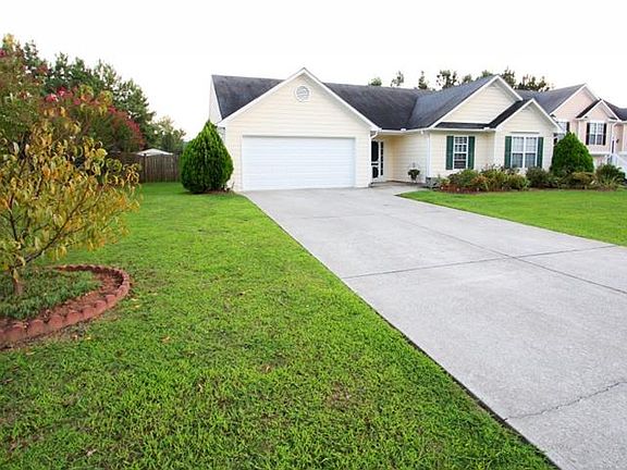 2nd image of 390 Lynn Katie Ct