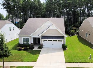 813 Botticelli Ct, Mount Holly, NC 28120