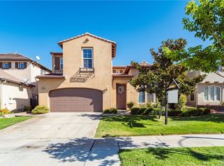 24385 Mira Vista St, Valencia, CA 91355