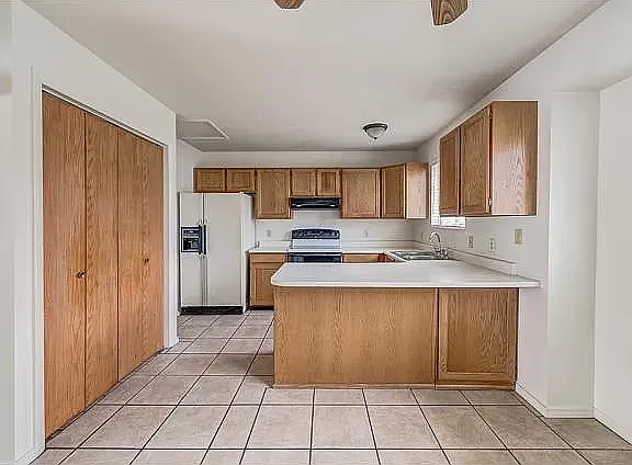2930 S Dunsmoore Way — Photo 5