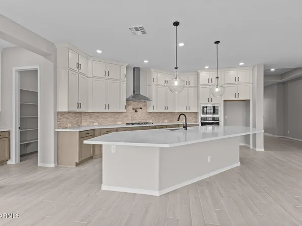 12315 W PARKWAY Lane, Avondale, AZ 85323