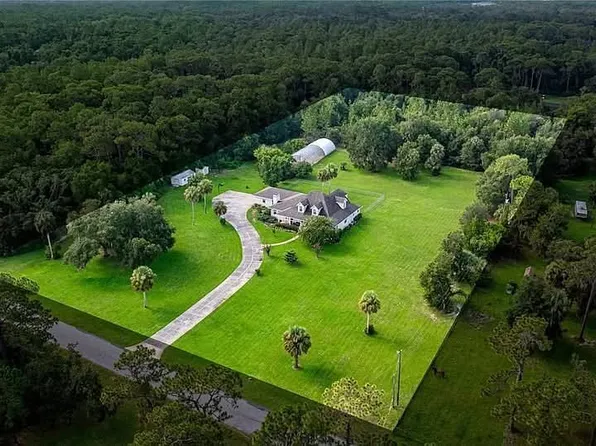 10264 W Springtree Ln, Crystal River, FL 34428