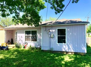 213 Lipscomb St, Garland, TX 75040
