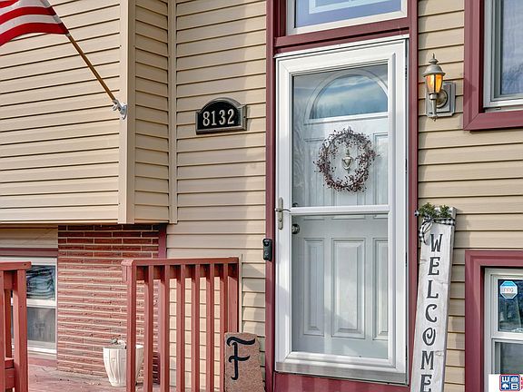 4th image of 8132 Sanborn Dr