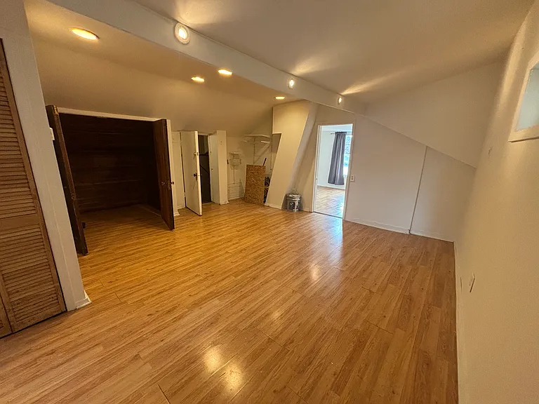1116 W Grand Ave #3 — Photo 7
