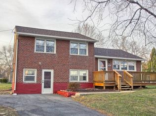 1857 Wabank Rd, Lancaster, PA 17603