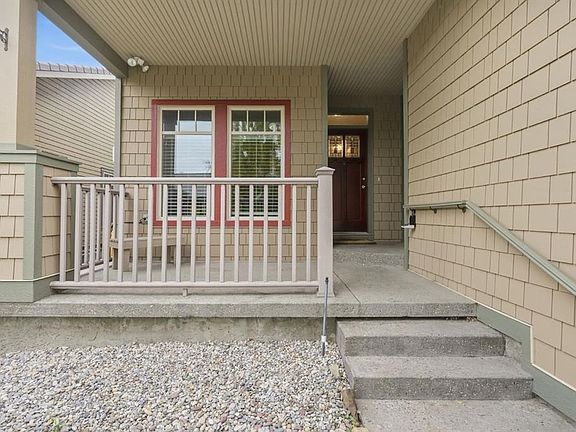 2nd image of 272 N Bridle Estates Rd SW