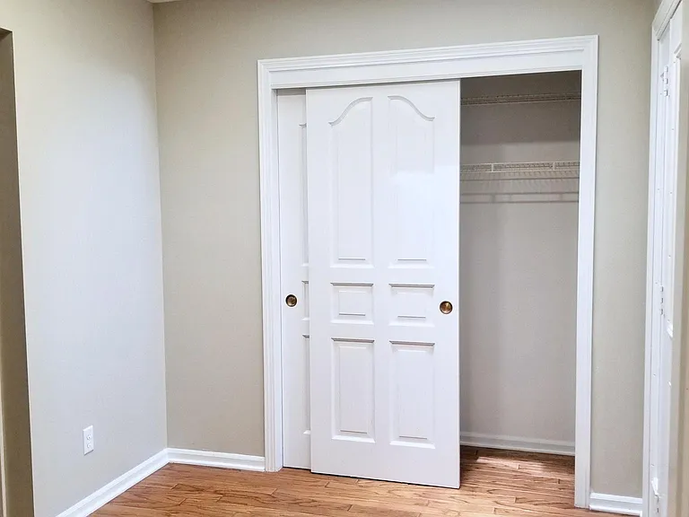 7203 Shady Nelms Dr — Photo 3