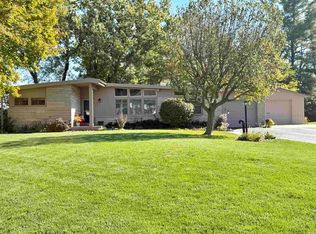 2239 S Hillcrest Dr, Peru, IN 46970