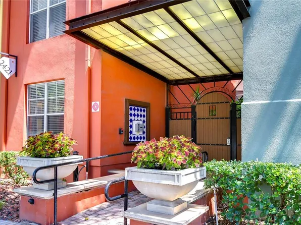 2410 W Azeele St Unit 234, Tampa, FL 33609