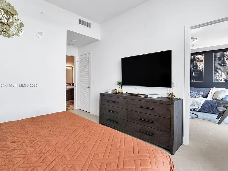 601 NE 1st Ave #4907 — Photo 23