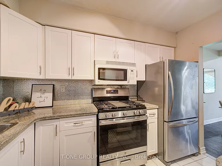 6 Esterbrooke Ave #94 — Photo 5