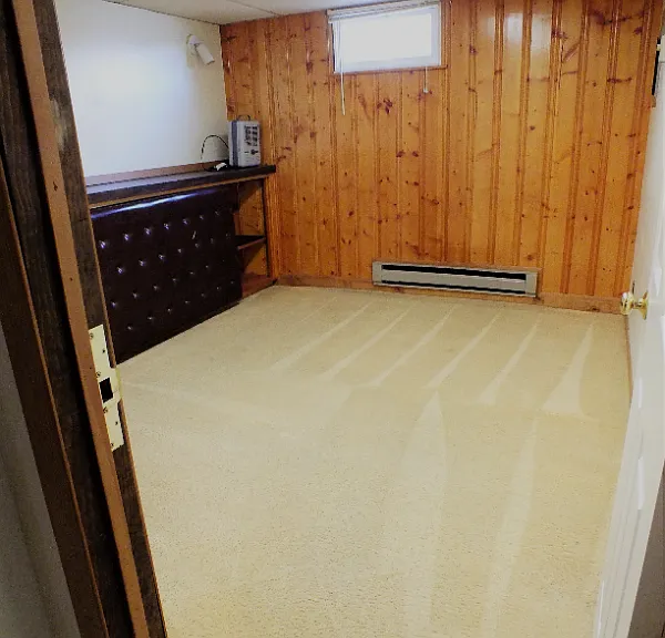 1601 W College St #3 — Photo 4