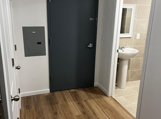 210 Broad St #3D, Elizabeth, NJ 07201