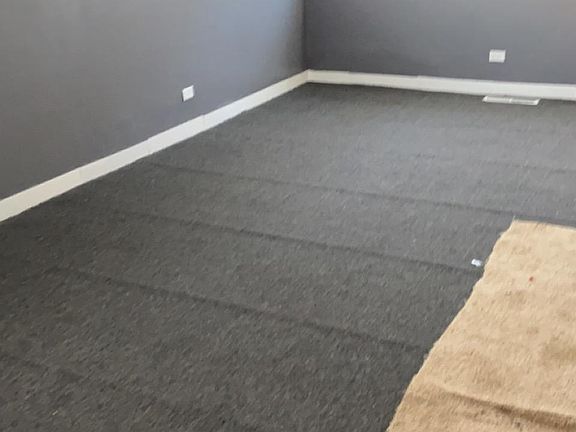 2nd image of 14922 S Cleveland Ave APT 1