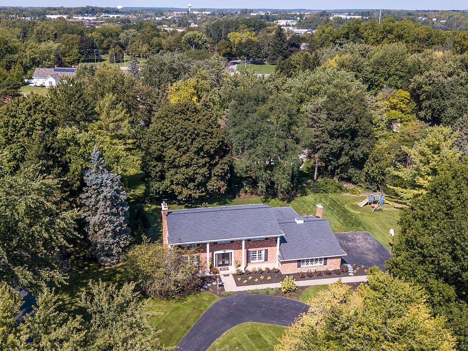1st image of 46666 Danbridge Ct