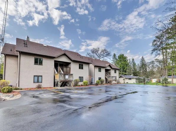 N10913 Peshtigo River Ln Unit 4, Crivitz, WI 54114