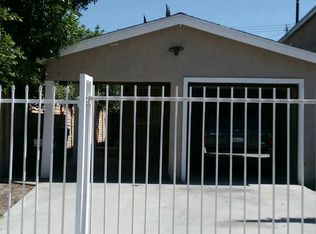 2086 E Hatchway St, Compton, CA 90222