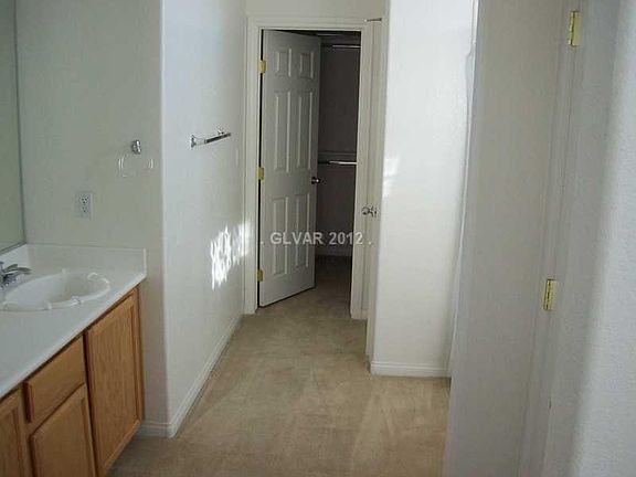 5th image of 8385 Hunter Brook St