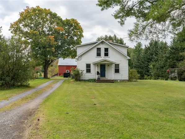 6842 Number 4 Rd, Lowville, NY 13367