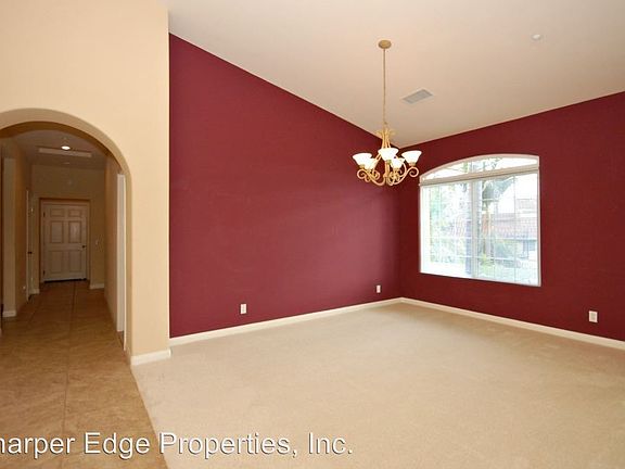 2nd image of 1616 1/4 York Dr