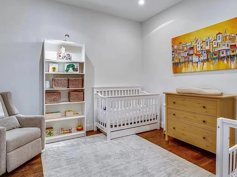 730 Girard St NW #1 — Photo 13
