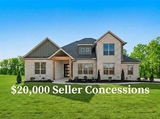 550 Shooting Star Ln, Lowell, AR 72745