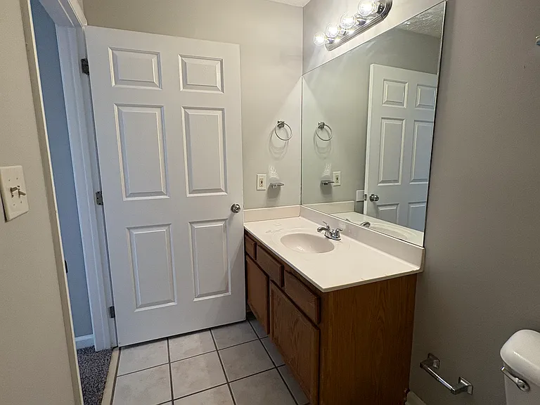 2516 Danielle Ln — Photo 12