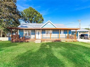 14815 Frenchtown Rd, Greenwell Springs, LA 70739