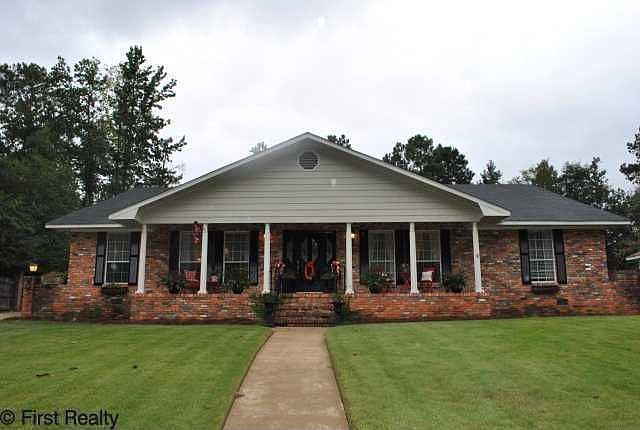 2nd image of 1204 E University Dr