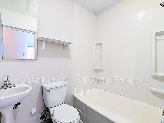 4th image of 10317 107th Ave NW #103-B1