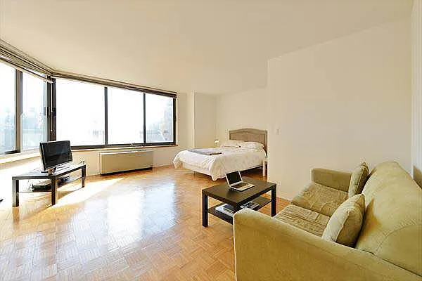 Rented by Sherwood Residential | media 2