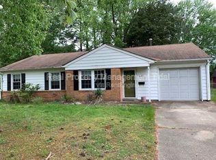 447 Whealton Rd, Hampton, VA 23666