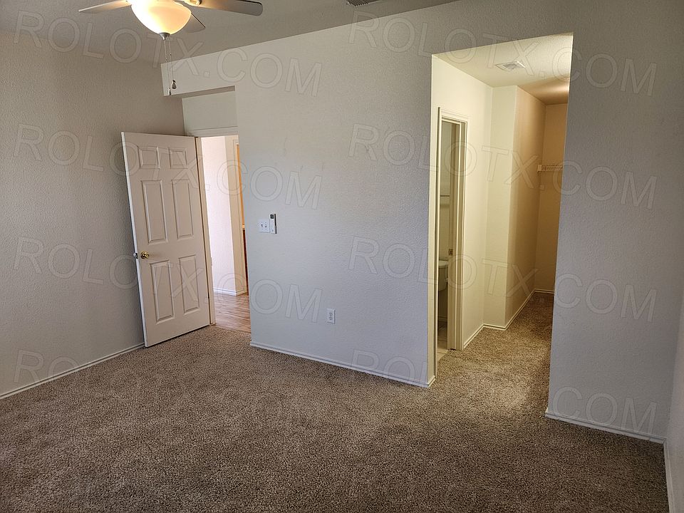 1st image of 15405 Kamary Ln