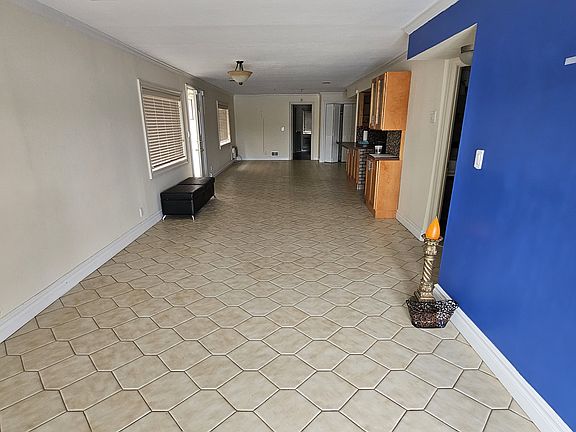 3rd image of 2232 National Dr #1