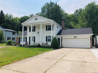 6492 Old East Eden Rd, Hamburg, NY 14075