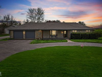 6251 W 300 S, New Palestine, IN, 46163