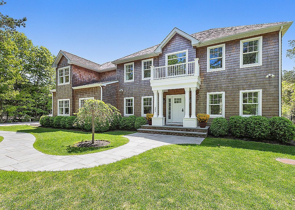 1st image of 165 Malloy Dr