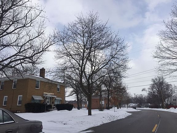 5th image of 2122 Nelson Ave SE