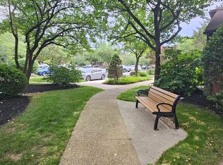 301 Mountainview Dr #301, Wayne, PA 19087