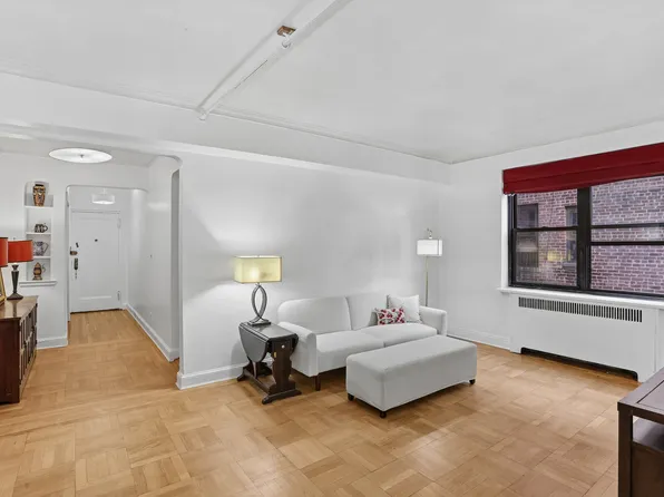 349 East 49th Street image 1 of 14