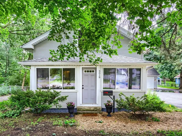 3019 W Old Shakopee Rd, Bloomington, MN 55431