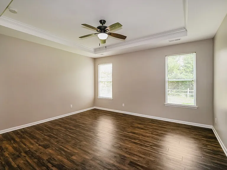 1326 Aurora Ct — Photo 11