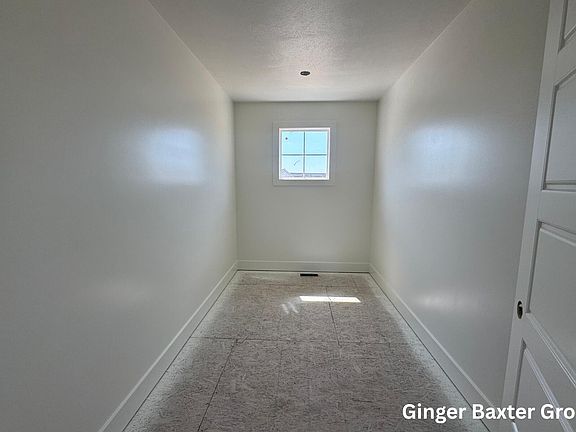 5th image of 11516 Shoreline Dr #104
